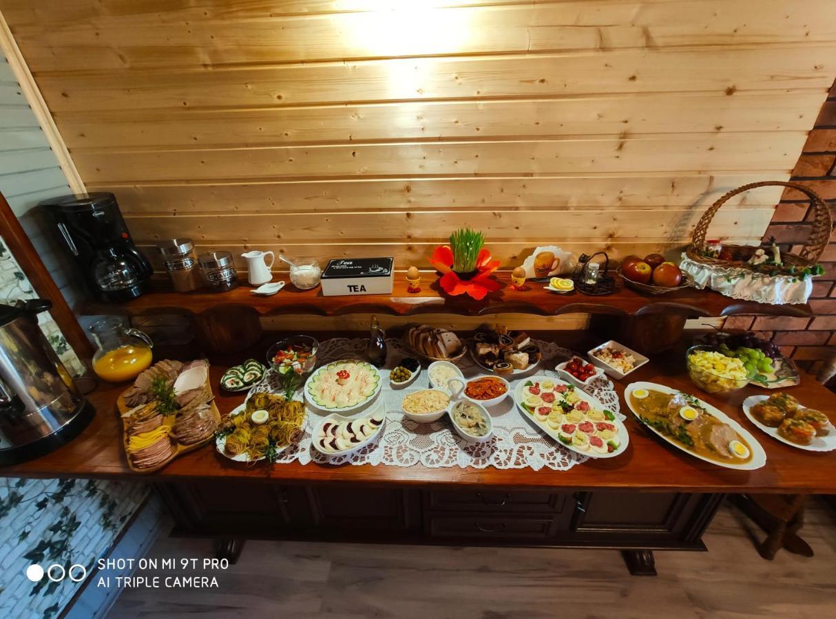 Agroturystyka Pod Kolami Myczkowce Exteriér fotografie