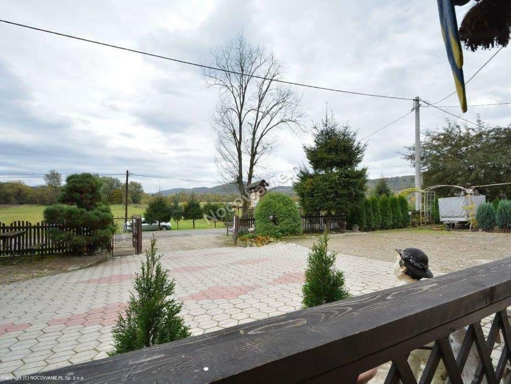 Agroturystyka Pod Kolami Myczkowce Exteriér fotografie